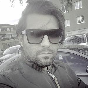 امیر فرجام عشق شیرین