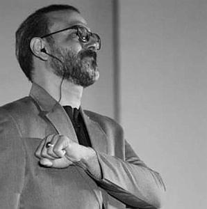 علیرضا قربانی - سیمرغ خنده های تو