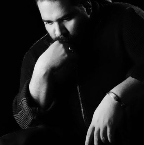 رضا صادقی - عشق پست مدرن صادقی و پیام صدری عشق(٣٢٠)