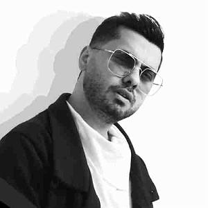 با هم بودن یوسف زمانی قایق