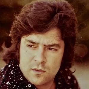 دانلود آهنگ احمد ظاهر بهاری جوانیم افسوس زلف پریشان