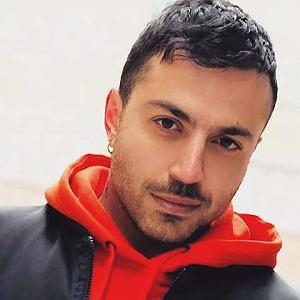 پادکست حامد فرد ببین بدون تو معطلی پس زدی رو نقطه ضعف من لعنتی دست زدی