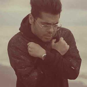 یوسف زمانی قطار دیدی دلت که میگیره یهو میزنه بارون میگیره