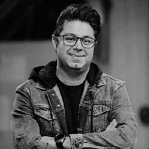 مونولوگ زیبای صدای آب حالم خوبه با تو زیبای منی نفسای منی تو منی