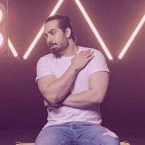 دانلود آهنگ جدید مهدی اعراف به آدمک منتشر شد نگین قلبمی واسه دلم مرهمی مجید رضوی کامل و اصلی منتشر شد