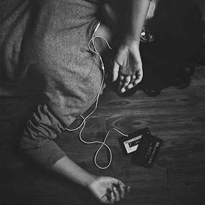 محمد معتمدی - قاب آه لب بوم اومدی گهواره داری از محمد ممبینی