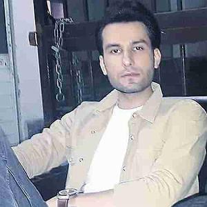 به دنبال آهنگ‌های قدیمی   داد بزن