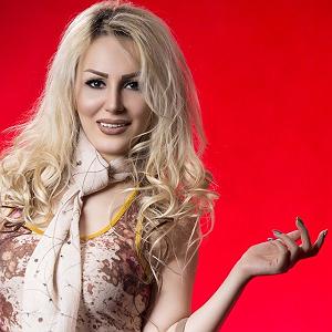 خوشحالی دختر کوچولوی خوشگل! خوشحالی