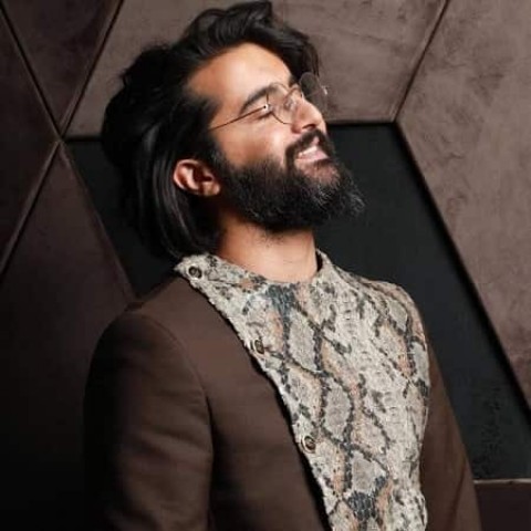 دانلود آهنگ جدید هوروش بند زمستون – دیما موزیک 