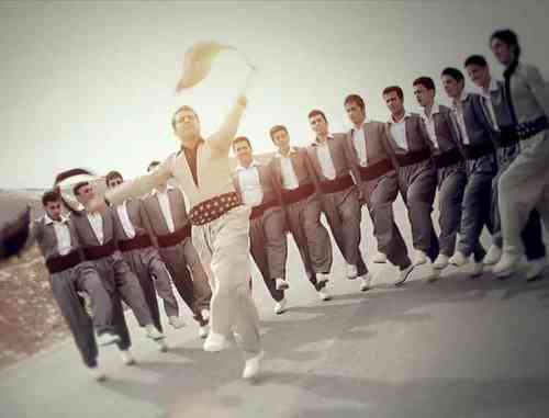  	دانلود بهترین آهنگ ها برای رقص و شادی در مجالس  
 